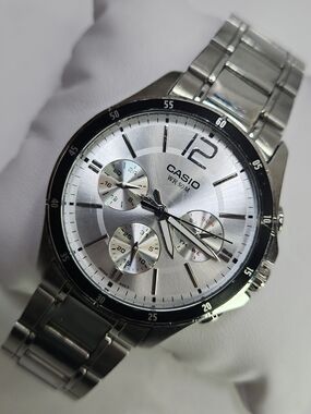 Casio Analog Men's Watch Metal Band MTP-1374. Stainless Steel